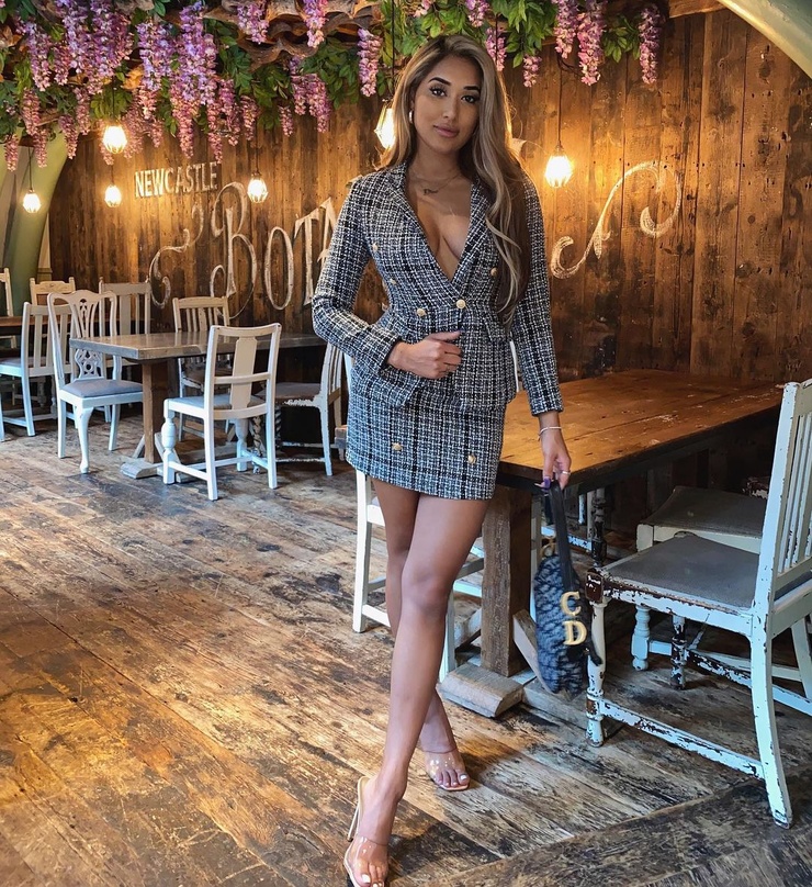 Zahida Allen