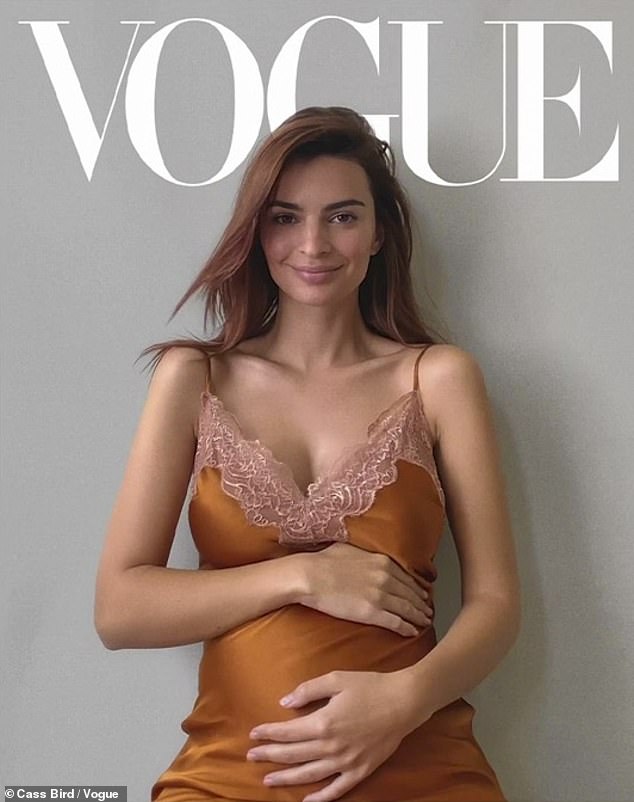 Emily Ratajkowski Emily Ratajkowski
