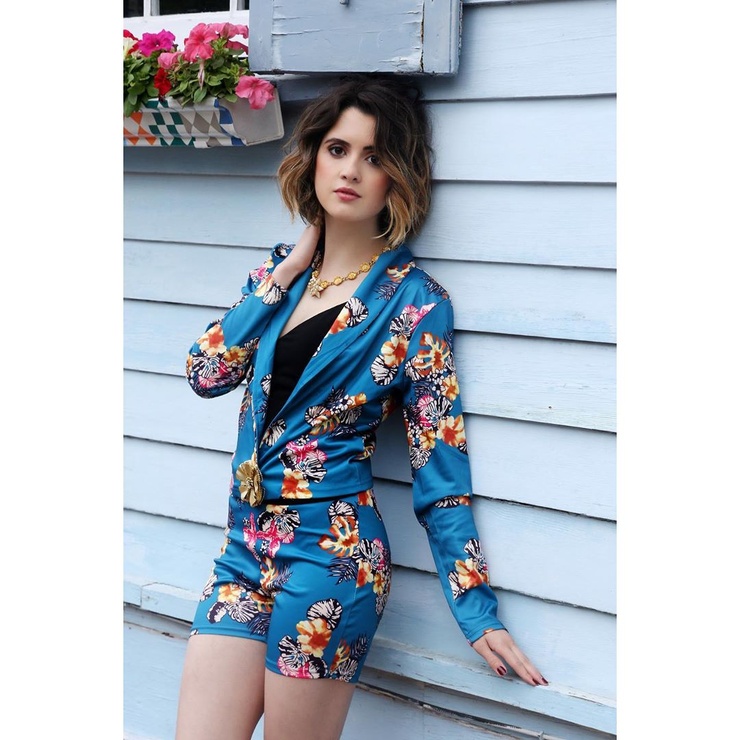 Laura Marano