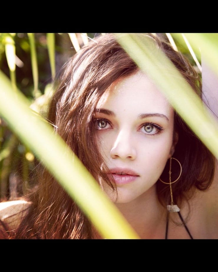 India Eisley India Eisley