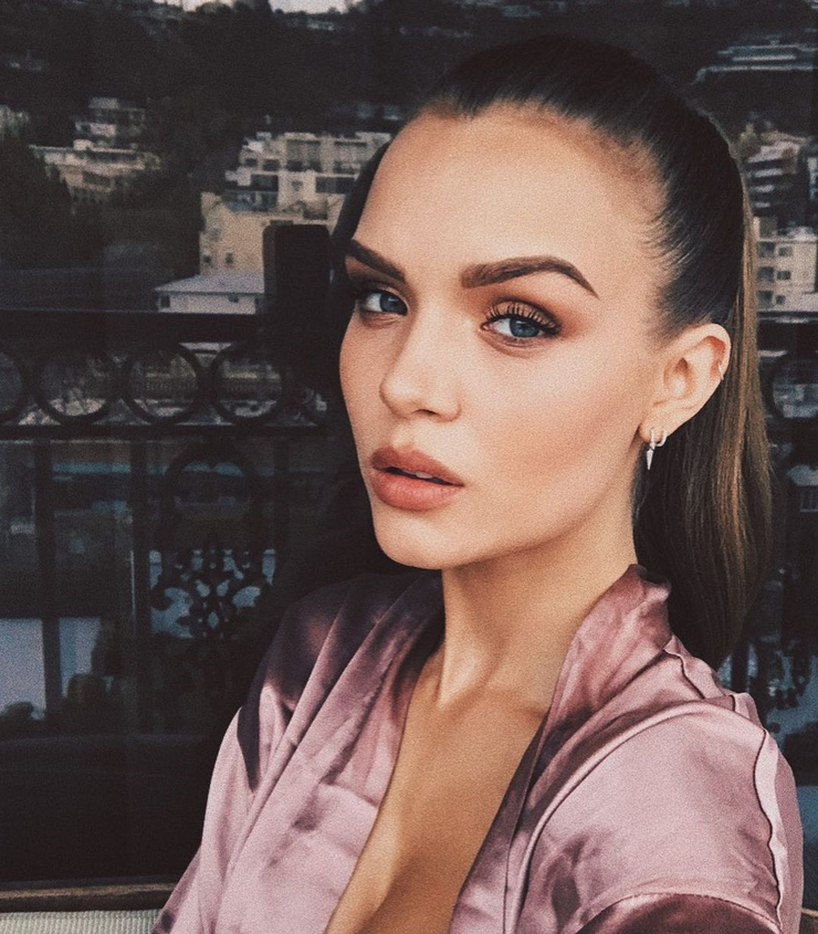 Josephine Skriver Josephine Skriver