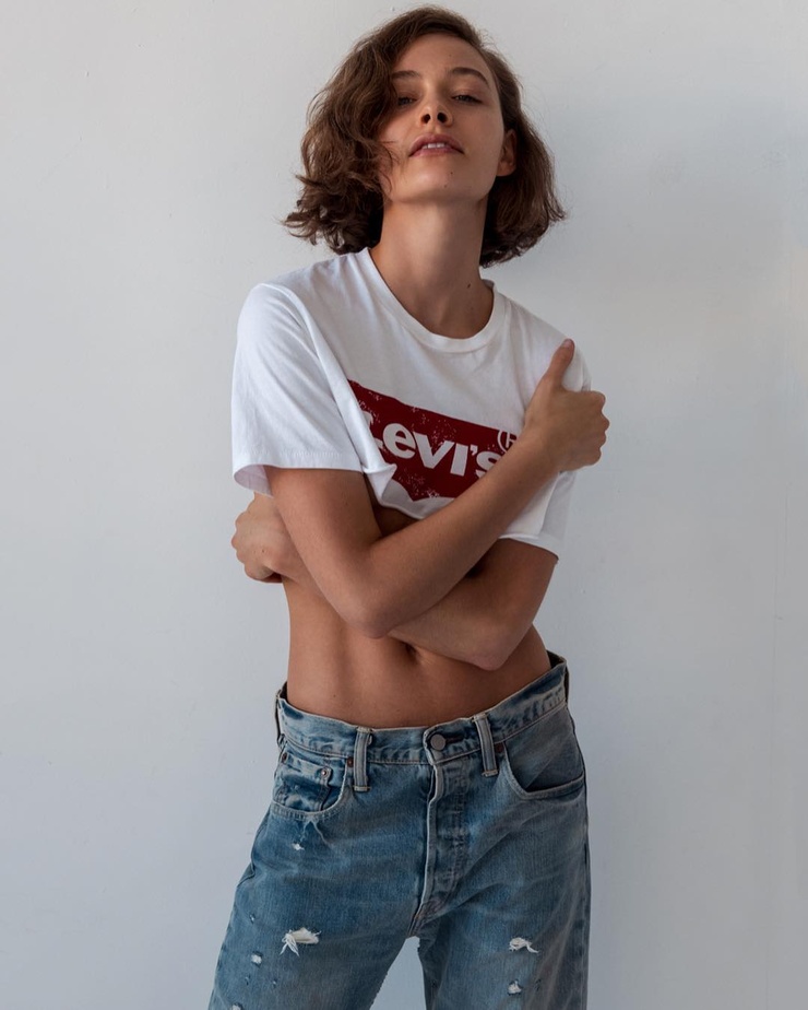Amber Price (ii)