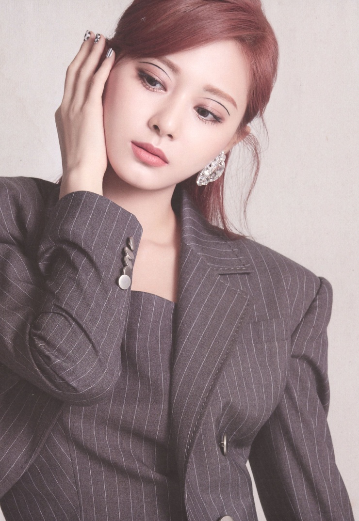 Chou Tzu-yu (Tzuyu)