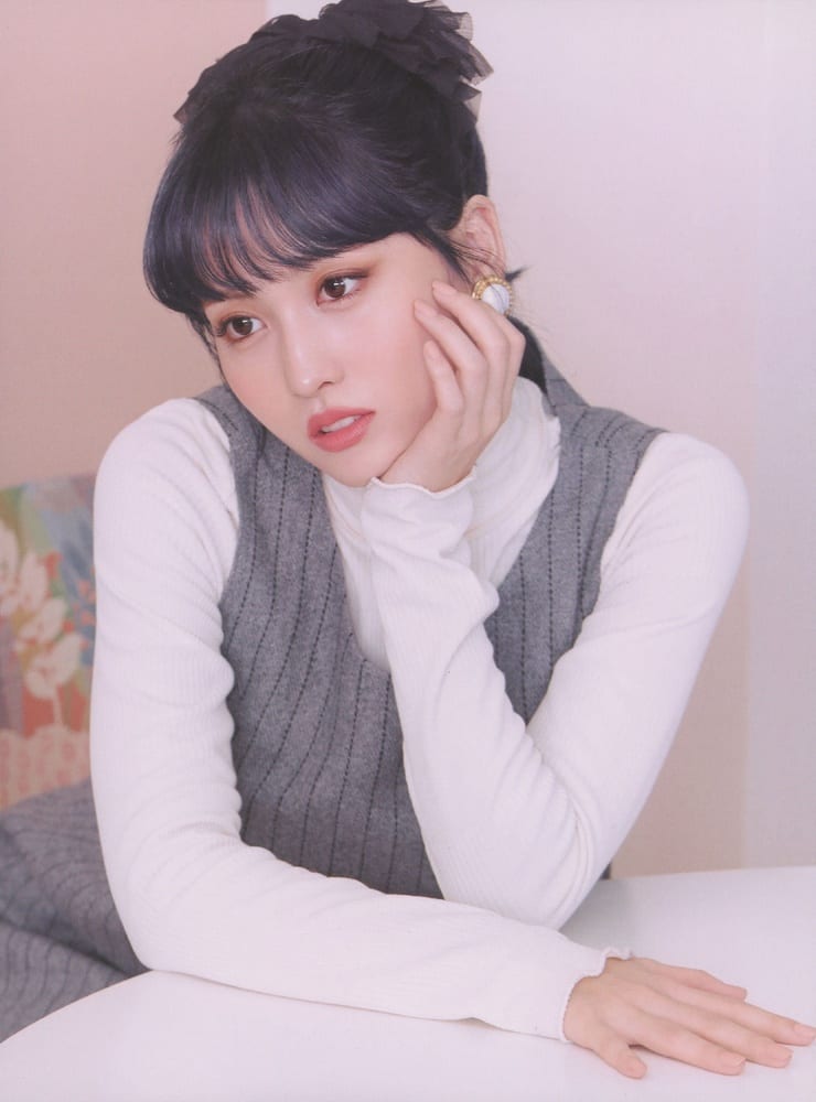 Hirai Momo