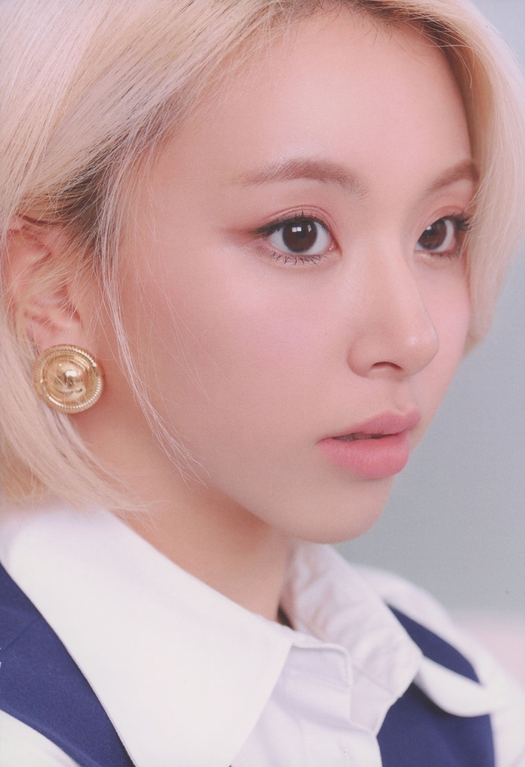 Son Chae Young