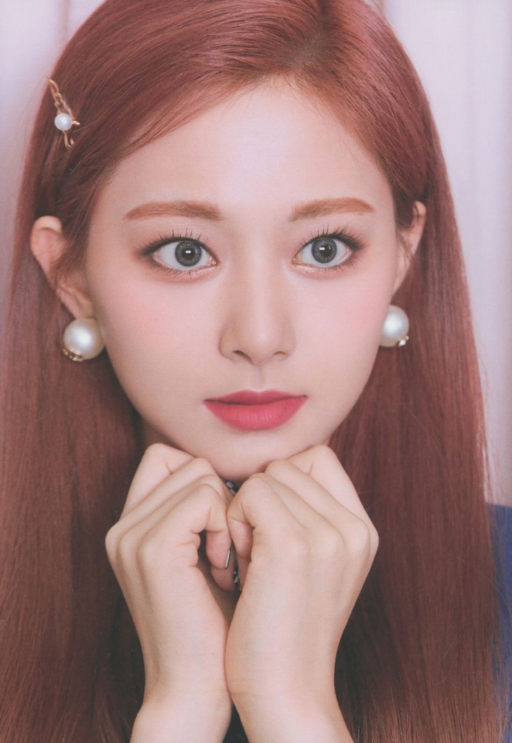 Chou Tzu-yu (Tzuyu)