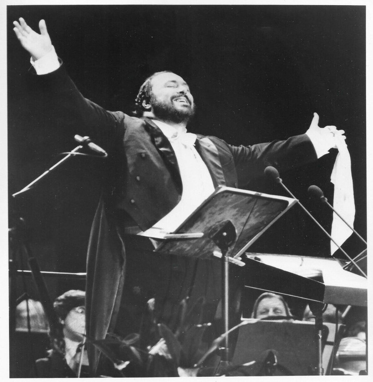 Luciano Pavarotti Luciano Pavarotti