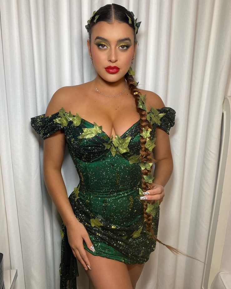 Kalani Hilliker Kalani Hilliker