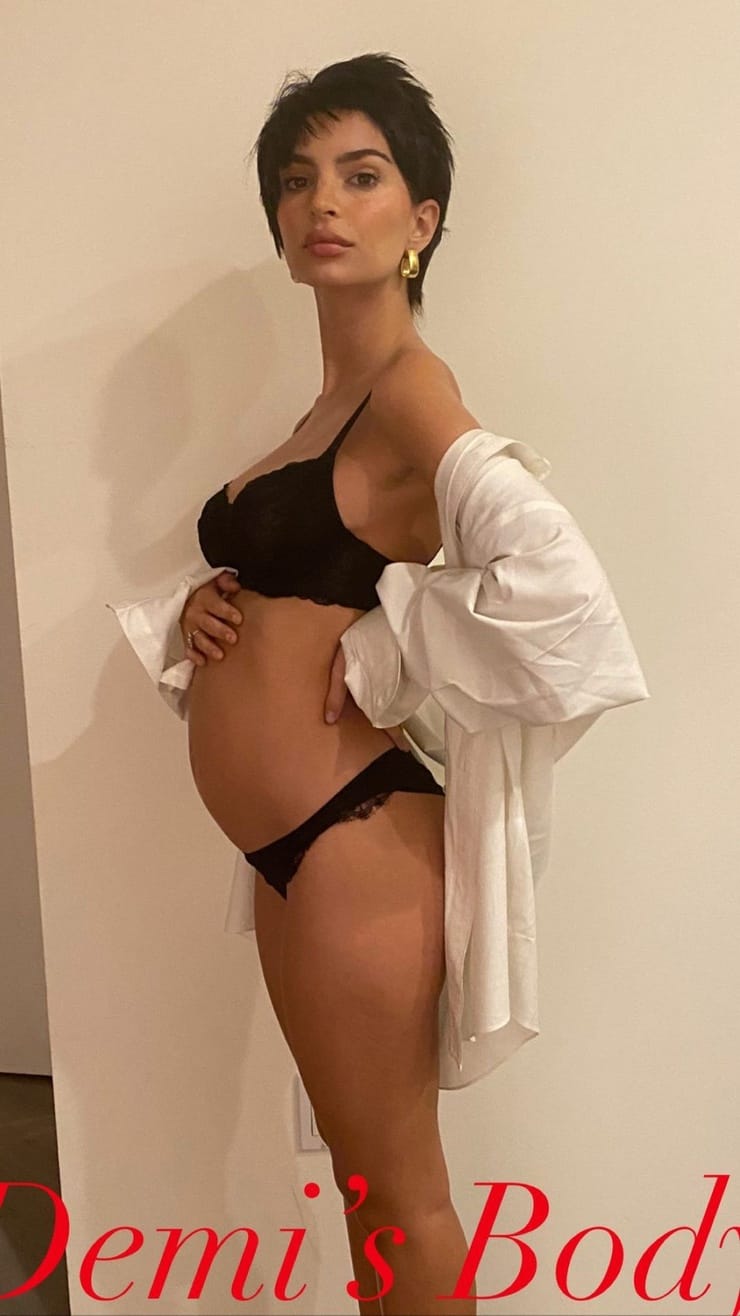 Emily Ratajkowski