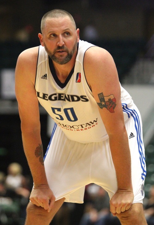 Greg Ostertag