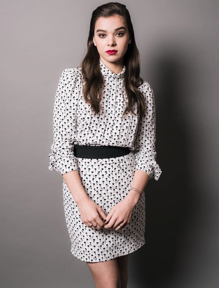 Hailee Steinfeld Hailee Steinfeld