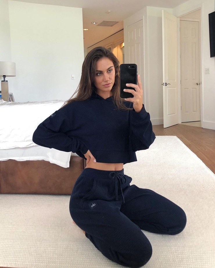 Stephanie Rayner