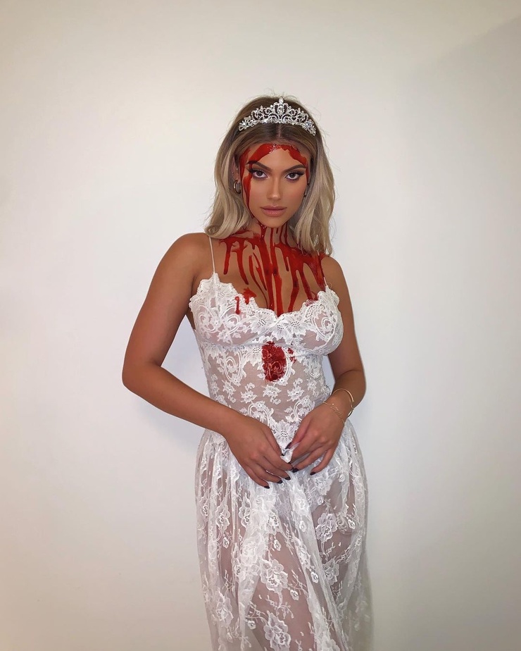 Kelsey Calemine
