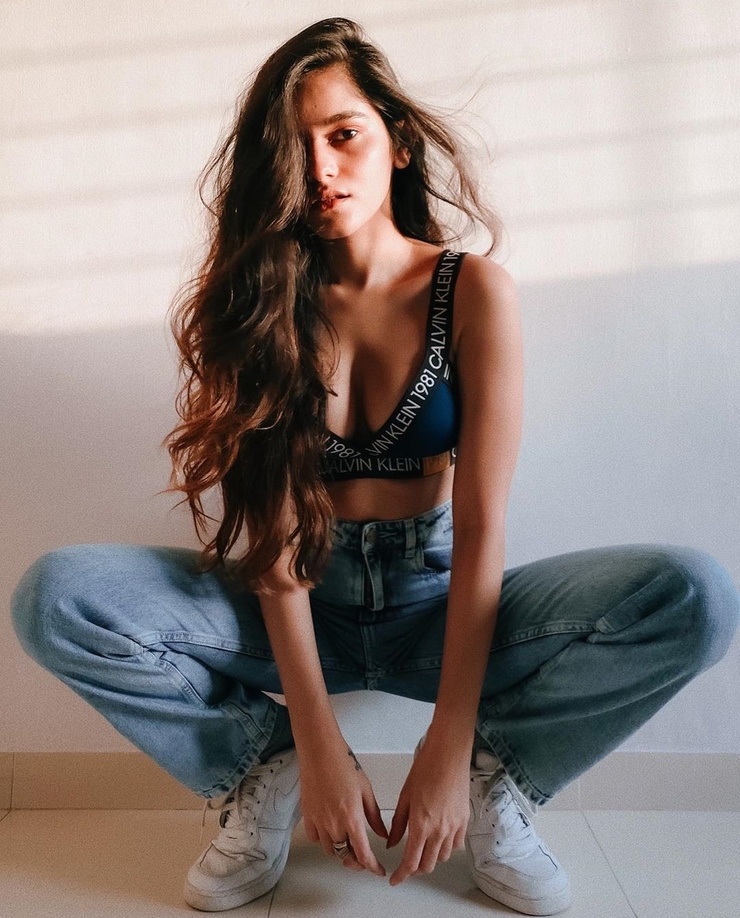 Meghna Kaur Meghna Kaur