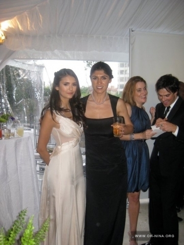 Nina Dobrev