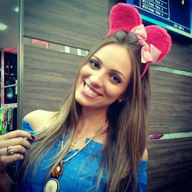 Aline Hodecker