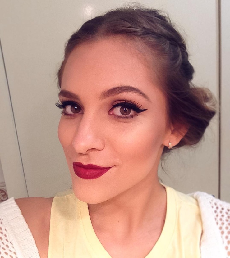 Aline Hodecker