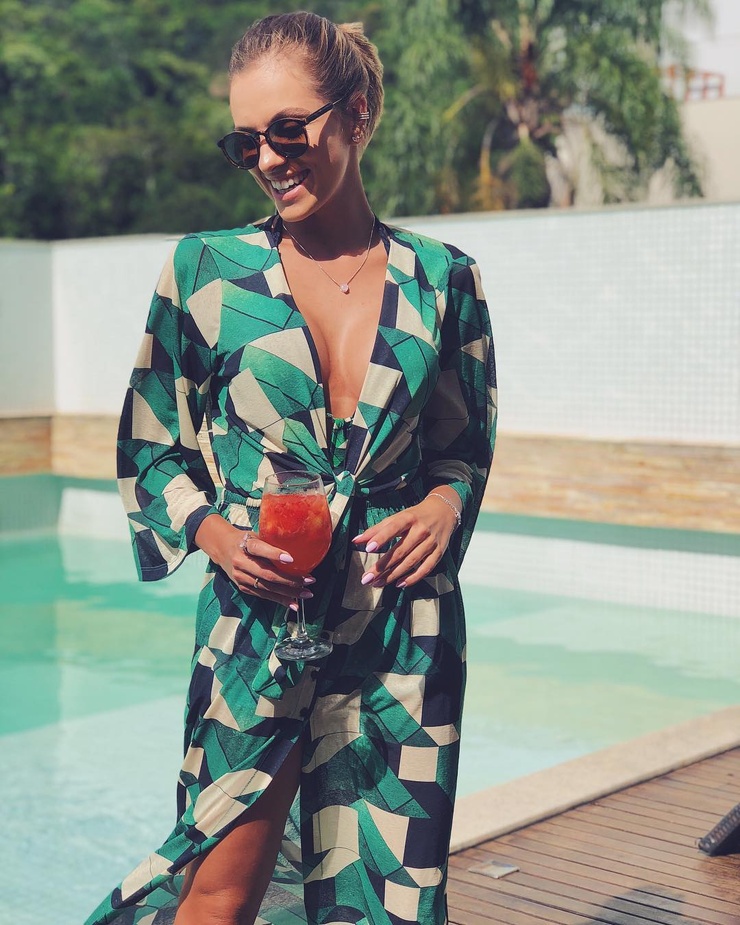 Aline Hodecker