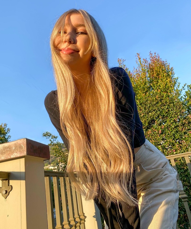 Lulu Lambros