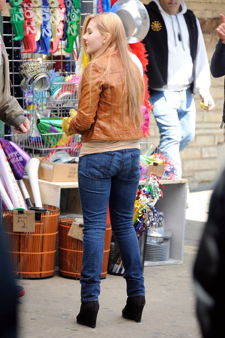 Abigail Breslin Abigail Breslin