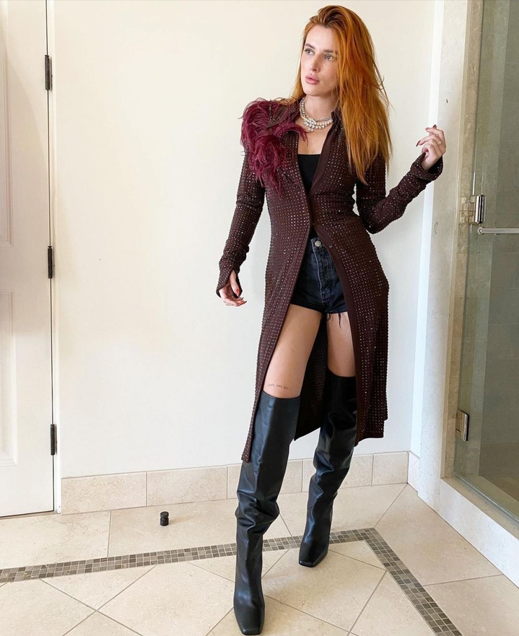 Bella Thorne Bella Thorne
