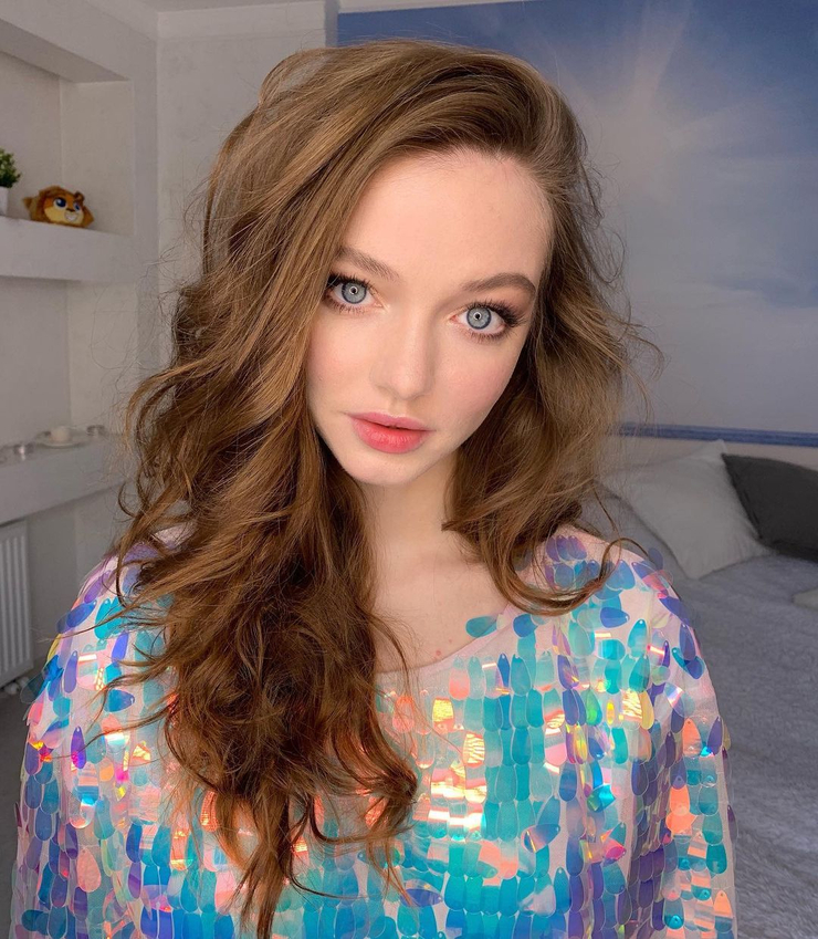 Dasha Sergeeva Dasha Sergeeva
