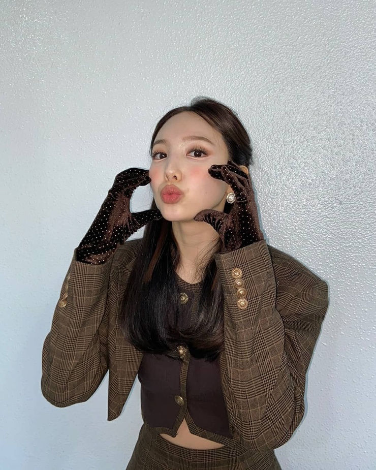 Im Nayeon