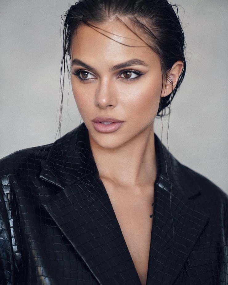 Viki Odintcova Viki Odintcova