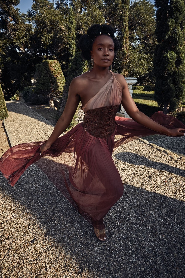 KiKi Layne