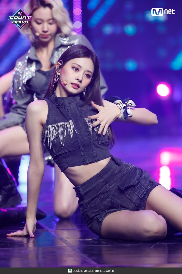 Chou Tzu-yu (Tzuyu)