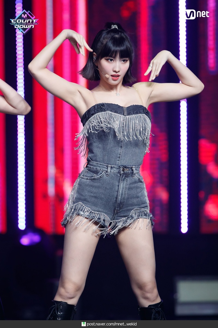 Hirai Momo