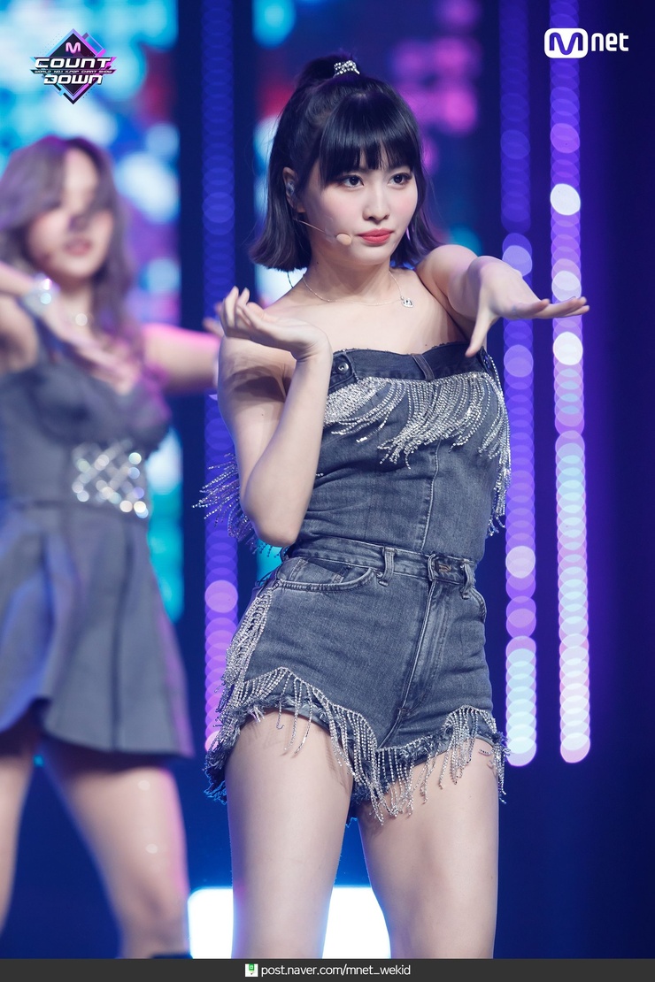 Hirai Momo