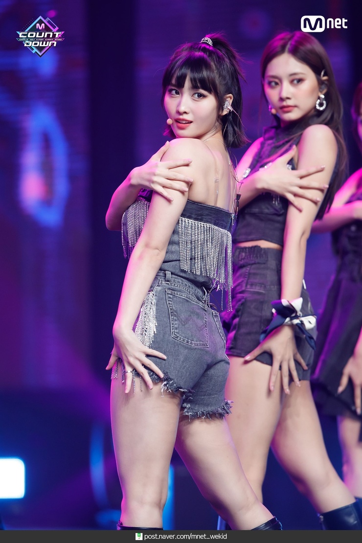 Hirai Momo