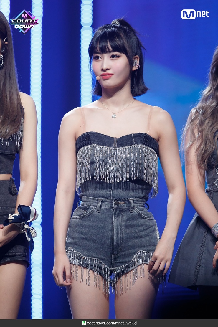 Hirai Momo