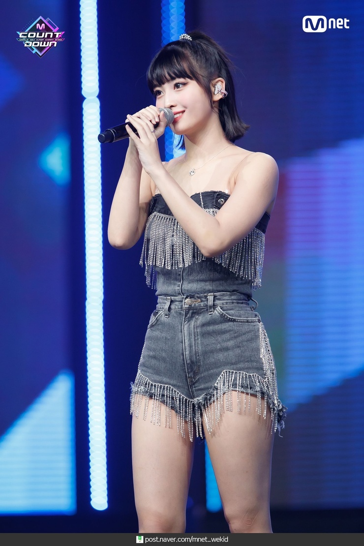 Hirai Momo