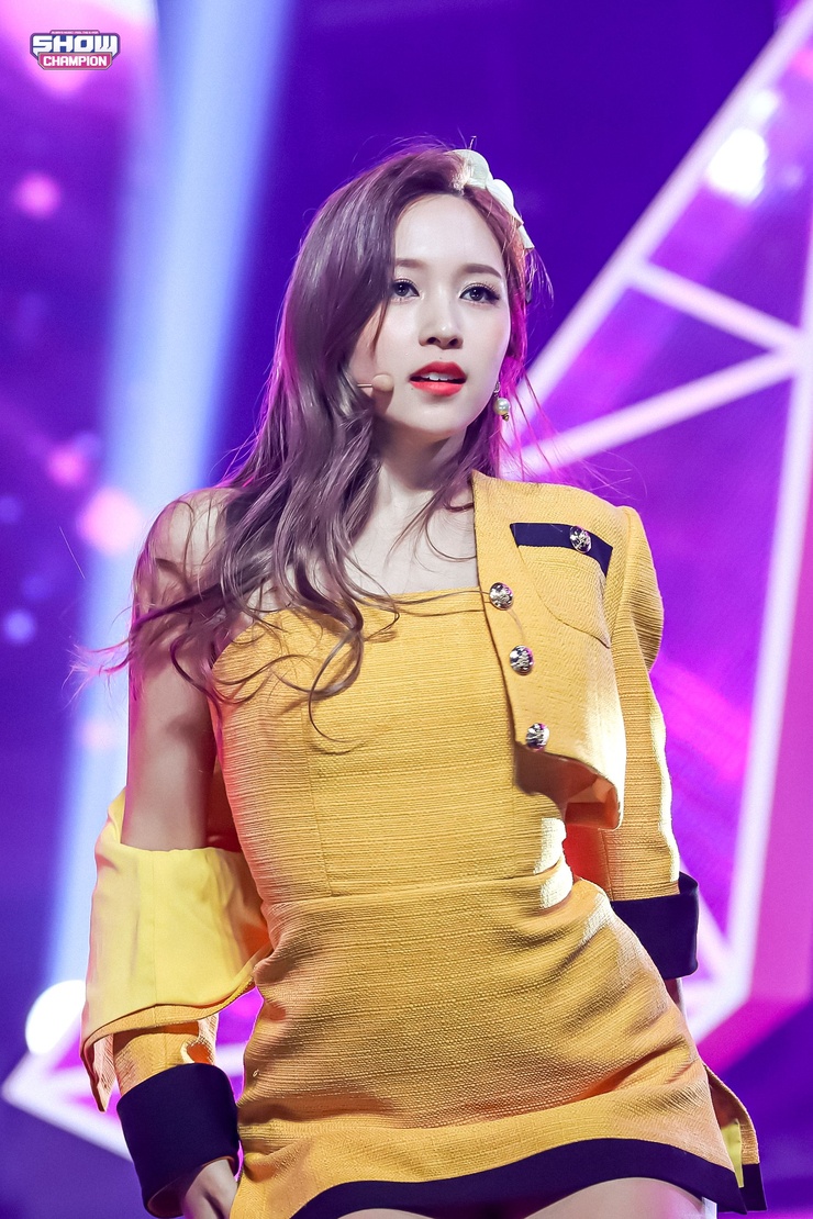 Myoui Mina