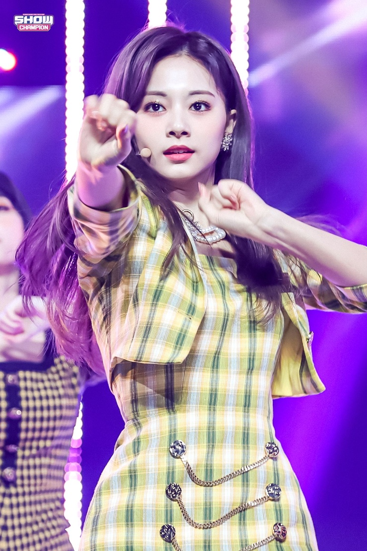 Chou Tzu-yu (Tzuyu)