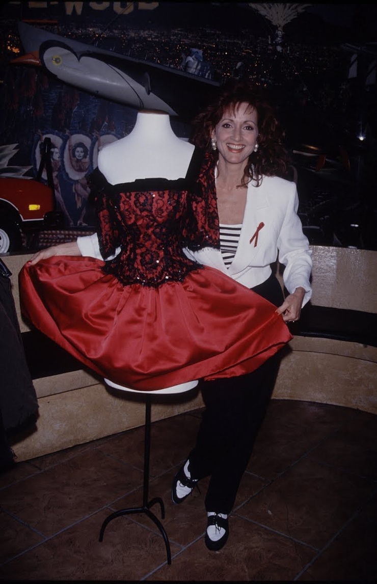 Robin Strasser