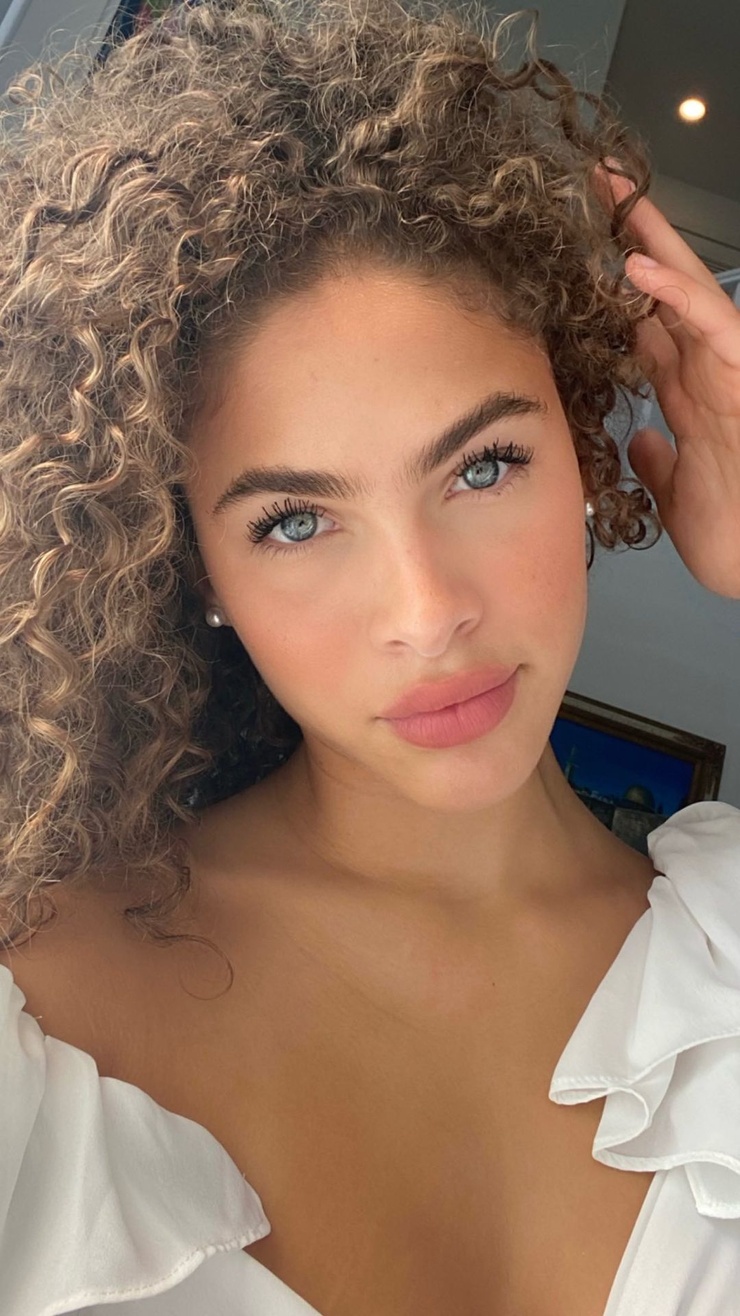 Camila Kendra