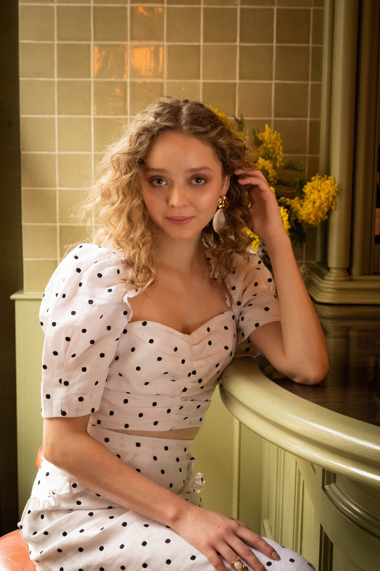 Madeleine Arthur