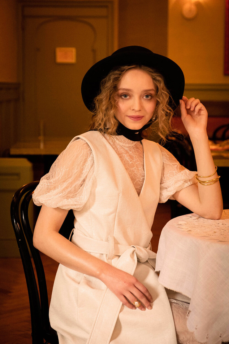 Madeleine Arthur Madeleine Arthur
