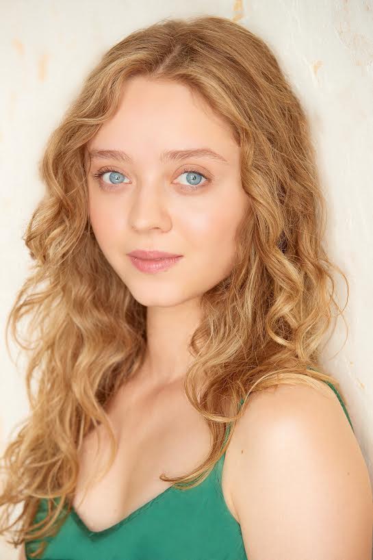 Madeleine Arthur