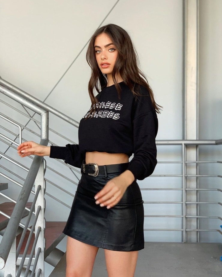 Yael Shelbia Yael Shelbia