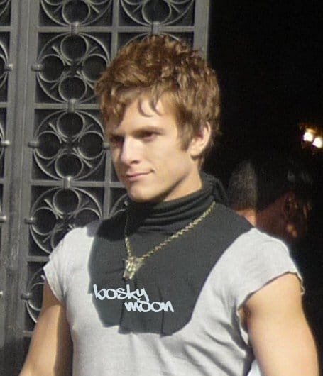 Charlie Bewley
