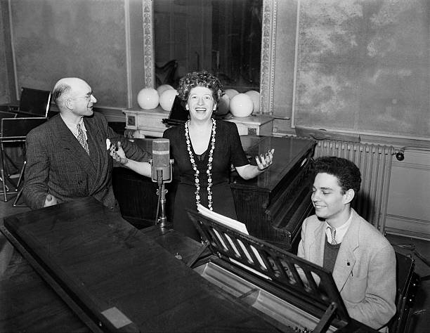 Marianne Oswald