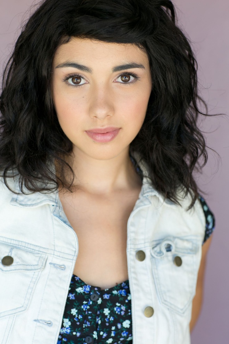 Alexa Mansour Alexa Mansour