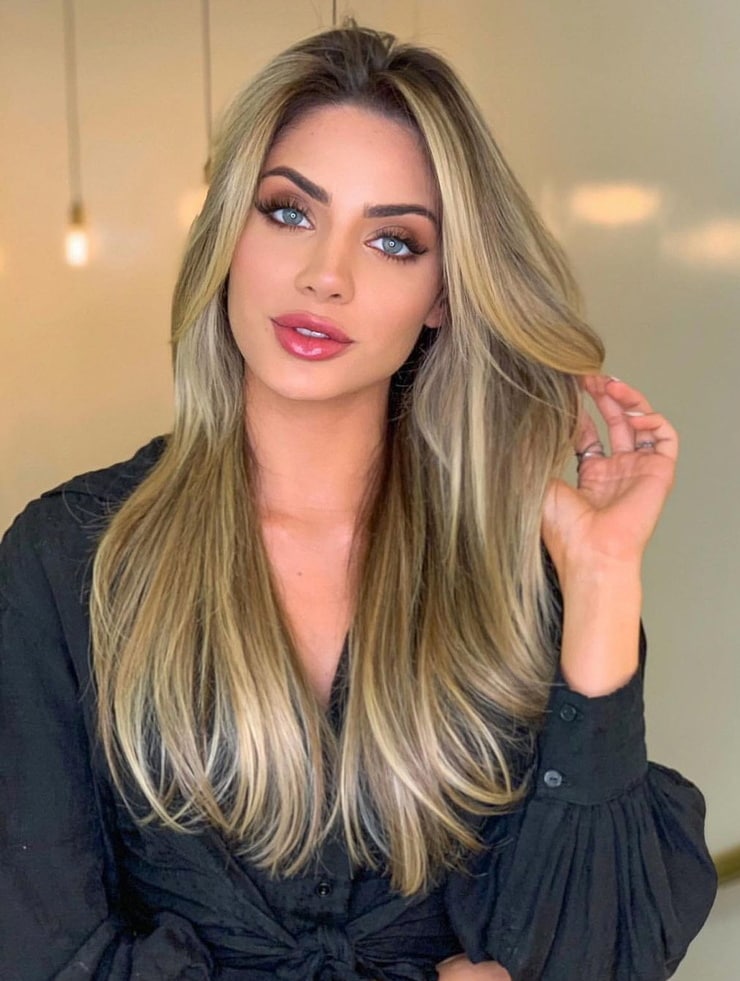 Mariana Castilho