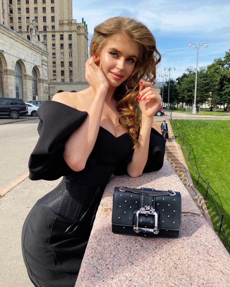 Alina Sanko Alina Sanko