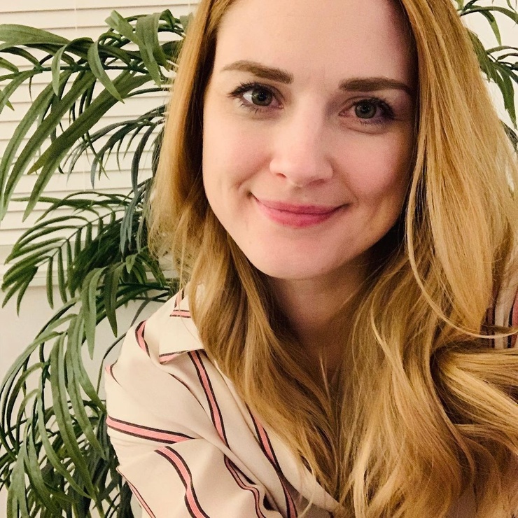 Alexandra Breckenridge Alexandra Breckenridge