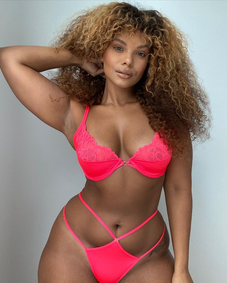 Leslie Sidora Leslie Sidora